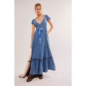 NWT Free People Roucha Maxi Dress Blue Shadow Tie Waist V Neck Denim Size Xs